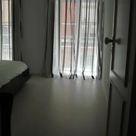 Portuguese Living Travessa Da Bica Apartamento *