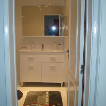 Portuguese Living Travessa Da Bica Apartamento Lisboa